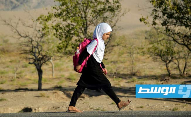 أفغانستان: الفتيات يعدن للدراسة في ولاية قندوز ويمنعن في باقي أنحاء البلاد