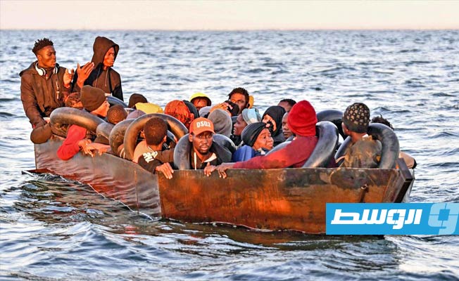 إنقاذ 300 مهاجر بينهم 84 قاصراً قرب السواحل الإيطالية (شاهد)