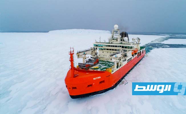 كاسحة جليد أسترالية تنقذ باحثًا واجه «مشكلة طبية» في أنتاركتيكا