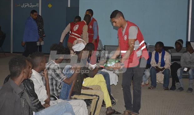 نقل 89 مهاجرًا من الكفرة إلى طرابلس بطلب من الجهات المختصة