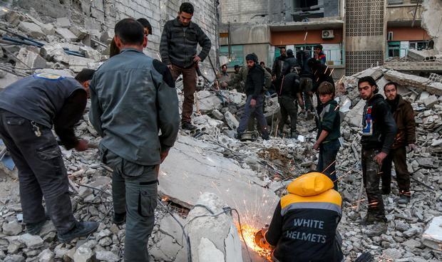 مقتل 32 مدنياً خلال 24 ساعة شـــرق سورية