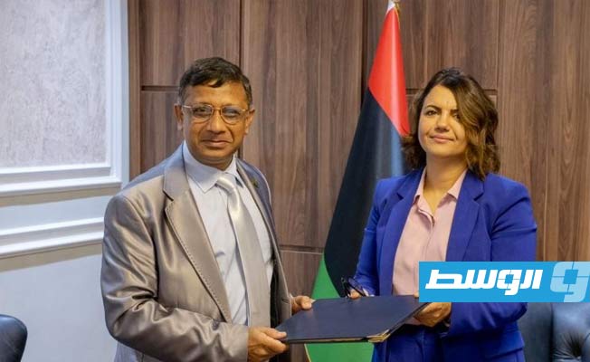 سفير بنغلاديش الجديد لدى ليبيا يقدم نسخة من أوراق اعتماده إلى المنقوش