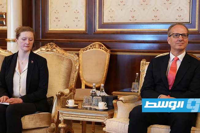 Menfi outlines his position on a political settlement to the ambassadors of United Kingdom, Qatar, and France
