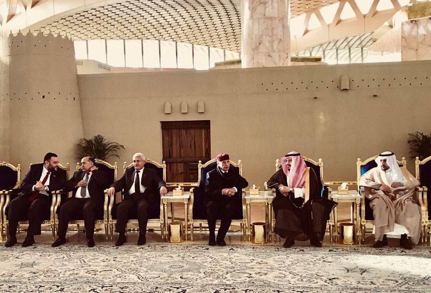 عقيلة صالح يصل الرياض على رأس وفد من أعضاء مجلس النواب