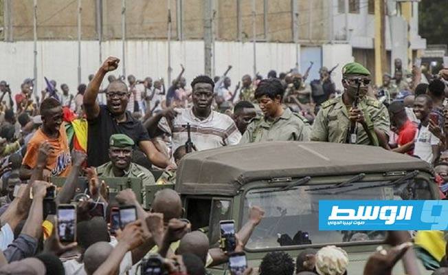 قائد المجموعة العسكرية في مالي يدعو دول غرب أفريقيا إلى رفع العقوبات