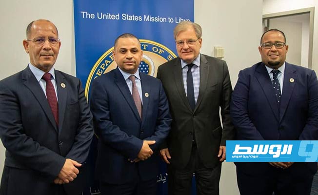 «الليبية للاستثمار» تبحث مع السفير الأميركي ملف الأرصدة المجمدة بالخارج