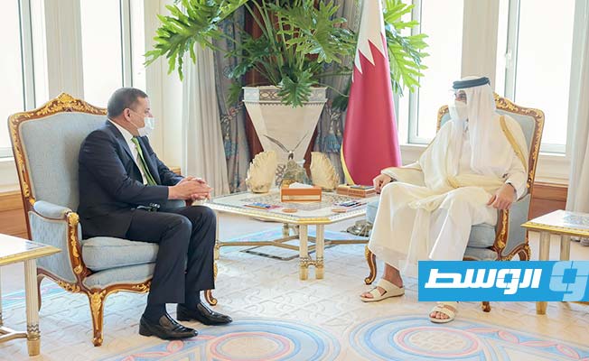 الدبيبة يبحث مع أمير قطر التعاون في مجال الاستثمار وإعادة الإعمار