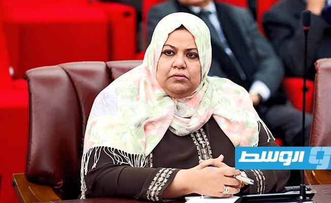نادية عمران تتهم مجلسي النواب والدولة بعرقلة «أي تغيير ديمقراطي» في ليبيا