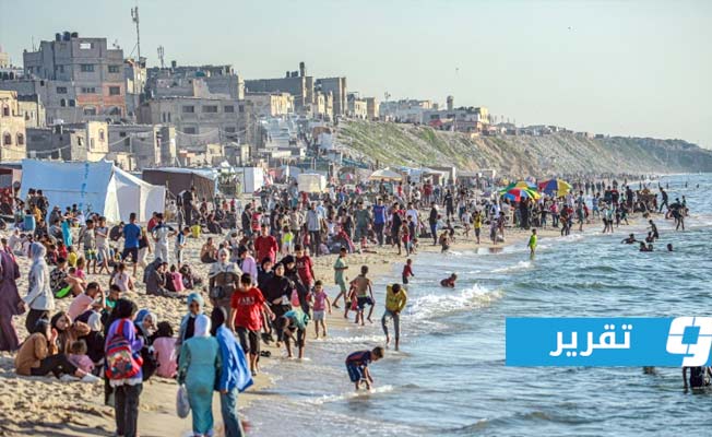 البحر متنفس نازحي غزة من حرب الإبادة