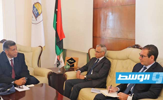السفير الفرنسي يبحث مشاريع التعاون مع ليبيا في مجال الآثار