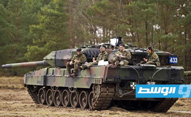 الجيش الإسباني يصلح 6 دبابات «ليوبارد» ليرسلها إلى أوكرانيا