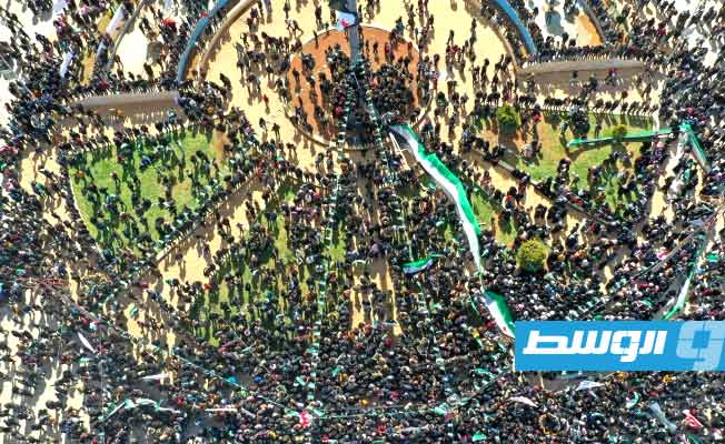 سوريون يحيون ذكرى مرور 11 عاما على انتفاضتهم ضد النظام بحصيلة قتلى تجاوزت النصف مليون