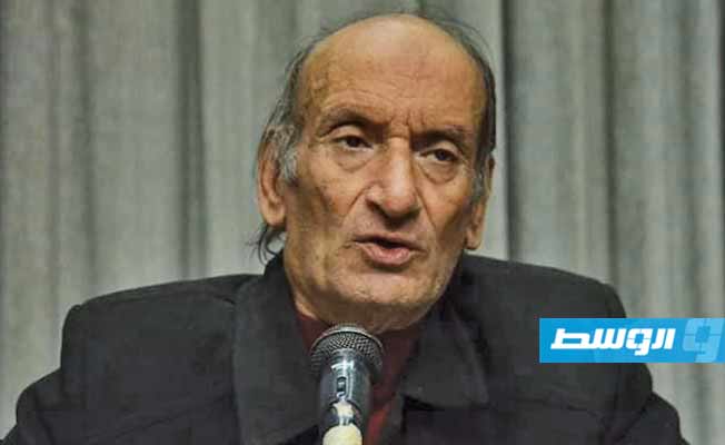 رحيل الشاعر المصري فؤاد حجاج عن 92 عاما