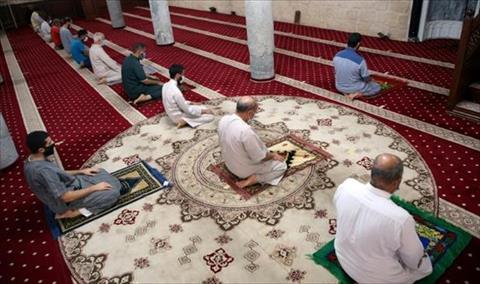 مساجد ليبيا تفتح أبوابها بعد إغلاق 7 أشهر بسبب تداعيات «كوفيد-19»