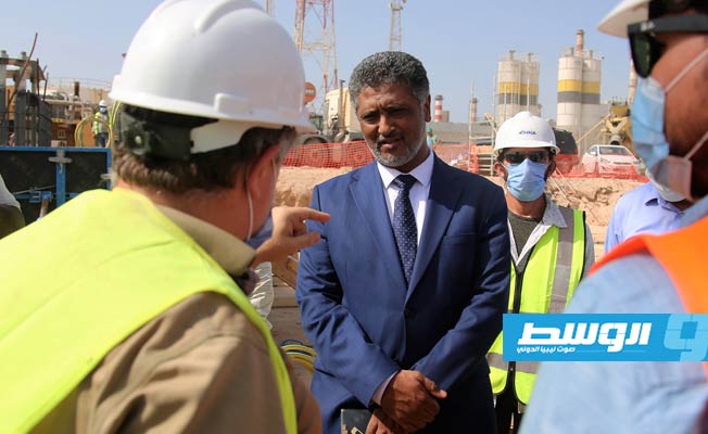 مجلس إدارة الشركة العامة للكهرباء يتفقد مشروع محطة غرب طرابلس الاستعجالي