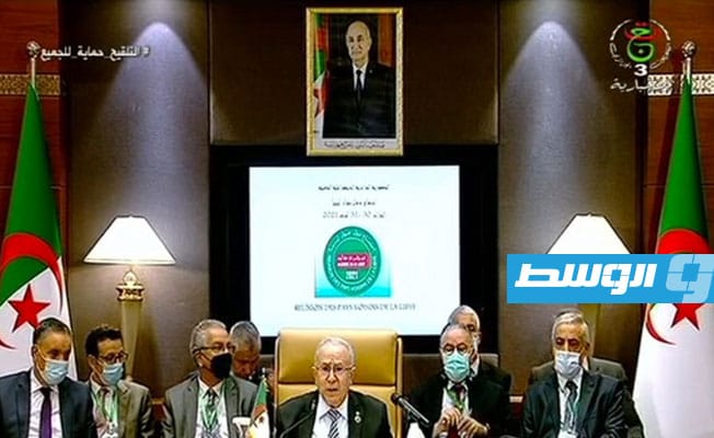 لعمامرة أمام «الجوار الليبي»: قوى أجنبية تسعى لاستعمال التراب الليبي لإعادة رسم التوازنات