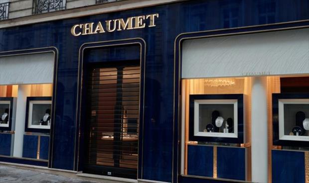 توقيف شخصين يشتبه بسرقتهما متجر مجوهرات في باريس