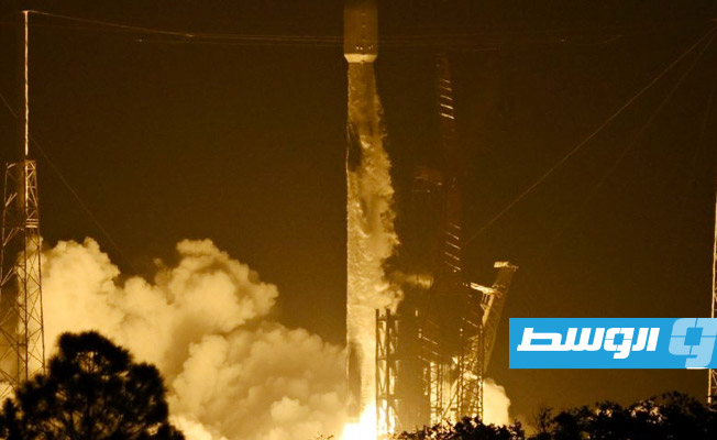 «سبيس إكس» تطلق 22 قمرا صناعيا جديدا إلى الفضاء