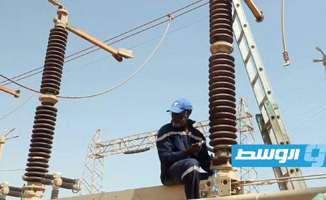 «الكهرباء»: صيانة وتنظيف محطة تحويل الجميل، 28 يوليو 2022. (شركة الكهرباء)