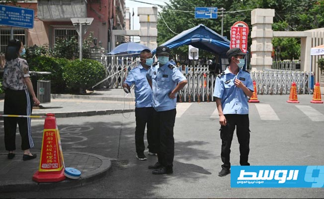 بكين تغلق مصنعا لـ«بيبسي» وتحظر استيراد منتجات أميركية بعد تسجيل 22 إصابة جديدة بالوباء