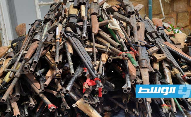 خبراء أفارقة: أسلحة مسربة من ليبيا فاقمت جرائم قطاع الطرق في دول الساحل