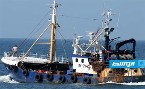 «فرانس برس»: صيادو السمك الصقليون يتحدون الطقس والبحر وخطر السجون الليبية