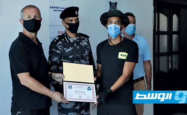 أحد المشاركين في الدورة التدريبية