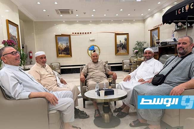 حجاج ليبيون في انتظار رحلة العودة من المدينة المنورة، الأحد 14 يونيو 2026. (الهيئة العامة لشؤون الحج والعمرة)