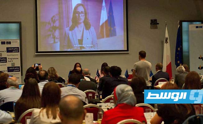 جانب من فاعليات مؤتمر «الإتجار بالبشر على مسارات الهجرة» (بوابة الوسط)