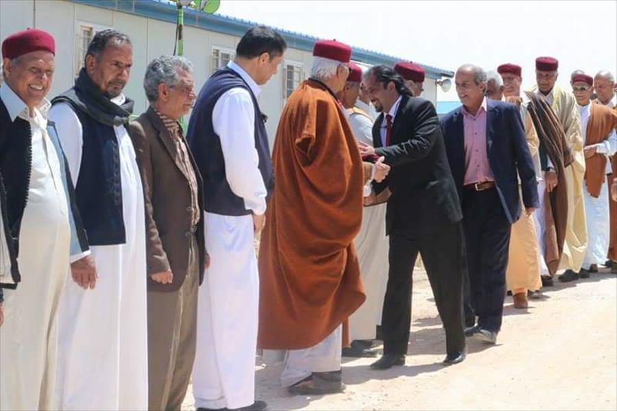 بالصور.. عقيلة صالح يلتقي عمد قبائل الدرسة وفايد والعرفة في القبة
