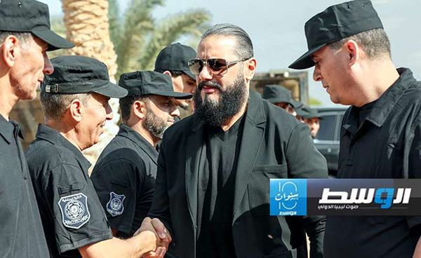 هويدي أثناء اجتماعه مع أقسام البحث الجنائي التابعين لمديرية أمن بنغازي الكبرى، الثلاثاء 5 نوفمبر 2024. (صفحة المديرية على فيسبوك)