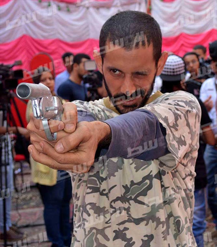 بالصور: دينا فؤاد ورامي غيط يحتفلان بانتهاء تصوير"المواطن برص"