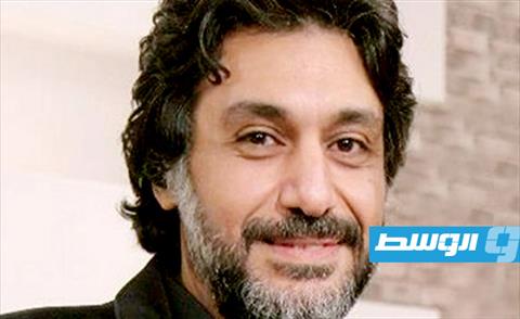 أحمد دياب مهندس الفن المسرحي والكاريكاتيري