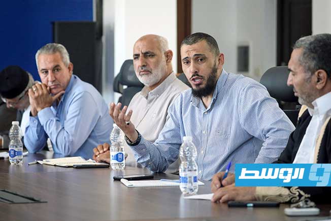 جانب من لقاء عدد من وجهاء المنطقة الغربية مع مسؤولي البعثة الأممية في ليبيا، الخميس 29 مايو 2025 (صفحة البعثة على فيسبوك)