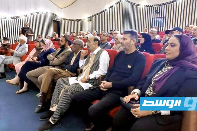 من ندوة حول كتاب «همس الأماكن» للكاتبة الصحفية فتحية الجديدي بالقبة الفلكية، 2 يونيو 2026. (الإنترنت)