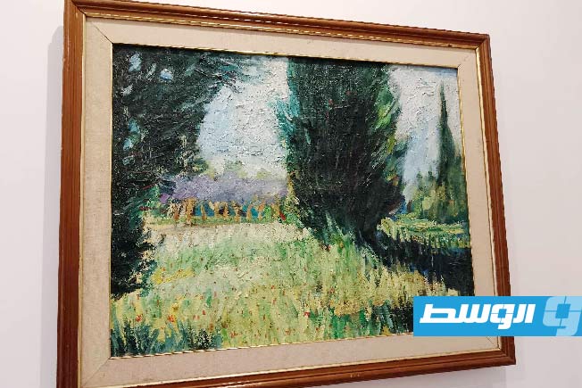 لوحة في معرض سيمفونية في دار كريستا. 23 فبراير 2025. (بوابة الوسط)