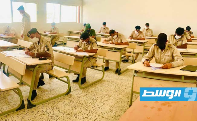 جانب من امتحانات عناصر مديرية أمن أجدابيا للحصول على الترقية، 6 سبتمبر 2021 (مديرية الأمن)