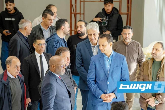 من استقبال بلقاسم حفتر وفد الاتحاد الأفريقي في ملعب بنغازي، 31 يناير 2025 (صندوق التنمية وإعادة الإعمار)