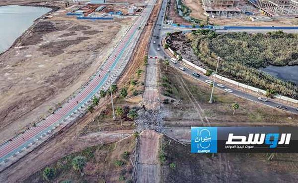 إزالة الجسور المتهالكة بالمنطقة الممتدة من طريق طرابلس وحتى المدينة الرياضية في بنغازي. (صندوق التنمية وإعادة إعمار ليبيا)