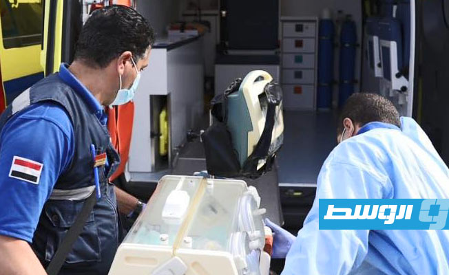 وصول الأطفال الفلسطينيين المبتسرين إلى معبر رفح البري، الإثنين 20 نوفمبر 2023 (وكالة أنباء الشرق الأوسط)