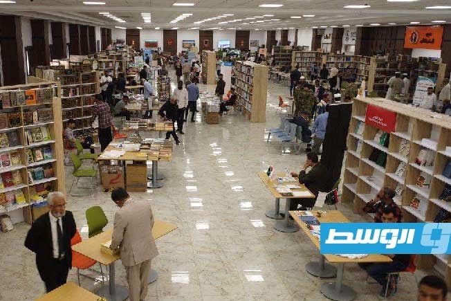 من افتتاح معرض كتاب، ينظمه «اللواء 444 قتال» بمعسكر التكبالي، بالعاصمة طرابلس، 21 أبريل 2025. (الصفحة الرسمية للمعرض)