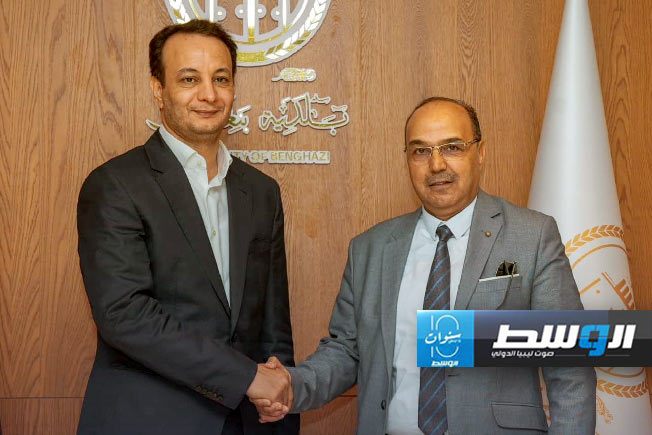 من اجتماع بلقاسم حفتر مع مسؤولين في بلدية بنغازي، 20 مايو 2024. (صندوق إعمار درنة)
