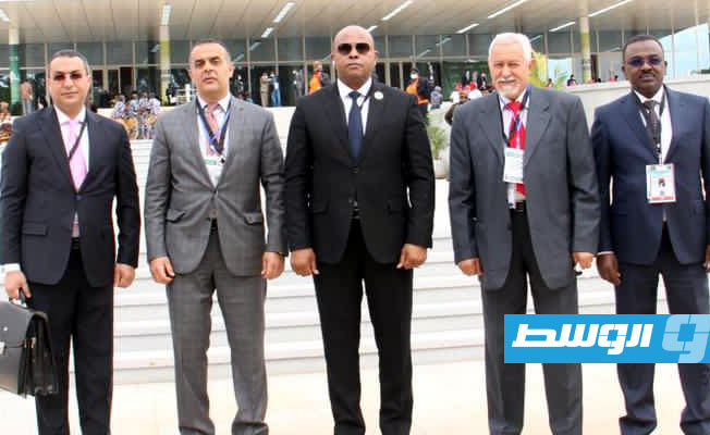 الوفد الليبي المشارك في اجتماع الدورة العادية الـ41 للمجلس التنفيذي للاتحاد الأفريقي في لوساكا، الخميس 14 يوليو 2022. (وزارة الخارجية)