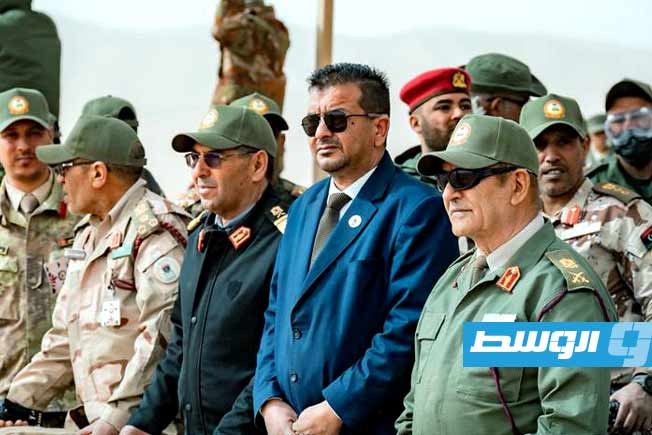 قادة عسكريون على هامش التدريب العسكري «العاصفة 1» في طرابلس، الخميس 12 فبراير 2026 (رئاسة الأركان العامة التابعة لحكومة الوحدة الوطنية الموقتة)