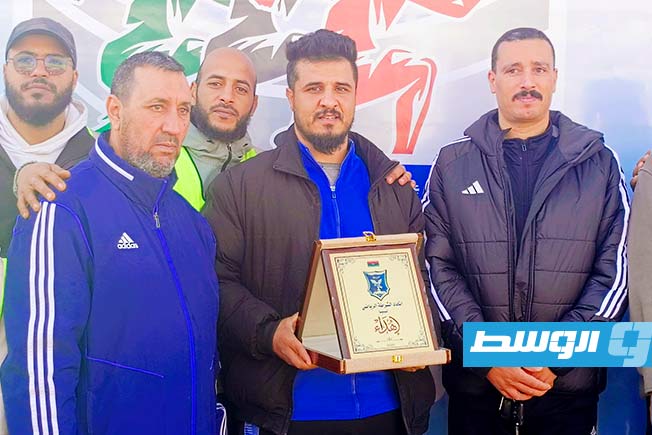 سباق العدو الريفي لاتحاد الشرطة بطريق المطار. (تصوير - محمد قجام)