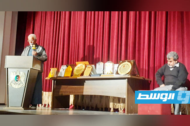 تكريم الفنان الراحل صلاح الشيخي بالمسرح الشعبي بمدينة بنغازي (المجلس الأعلى لقبيلة الفواتير-أولاد الشيخ)