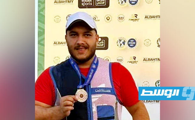 سلطان في عالمية الرماية بالخرطوش. (فيسبوك)