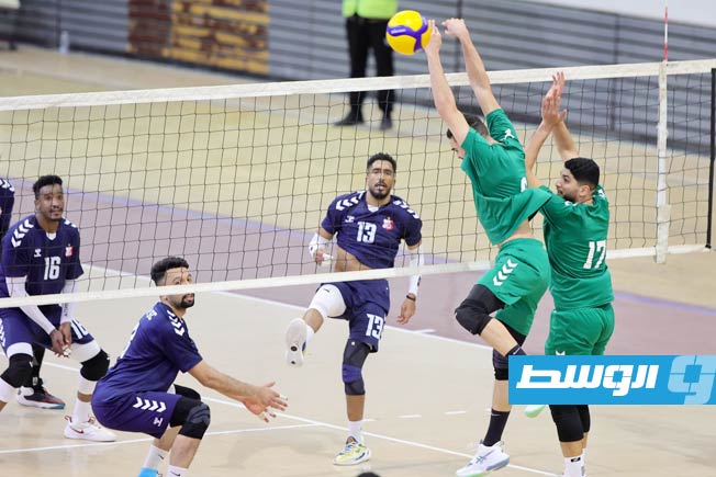 مباراة الاتحاد المصراتي والأهلي بنغازي بالجولة الثانية من نهائيات ليبيا للكرة الطائرة الجمعة 6 فبراير 2026 (تصوير – محمود دردور – الوسط)
