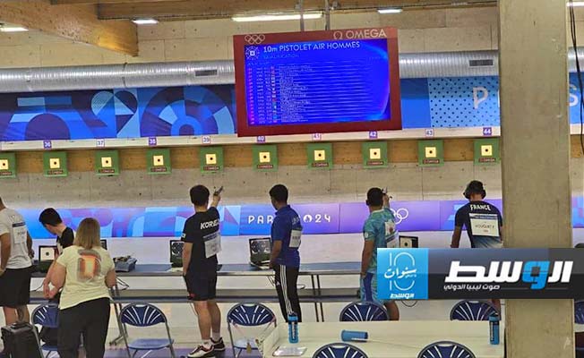 الرامي الليبي محمد بن دلة خلال مشاركته في منافسات الرماية بدورة الالعاب الأولمبية السبت 27 يوليو 2024 (صفحة اللجنة الأولمبية على فيسبوك)