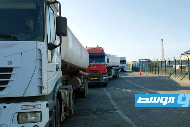 شاحنات نقل الوقود بميناء طرابلس البحري، الأربعاء 3 سبتمبر 2025 (وزارة الداخلية بحكومة الوحدة الوطنية الموقتة)